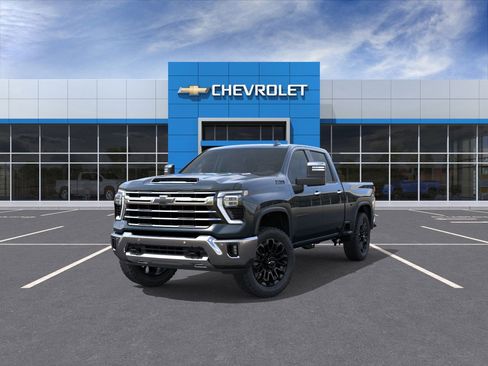 New 2026 Chevrolet Silverado 2500 LTZ w/ LTZ Convenience Package AWD/4WD image 8