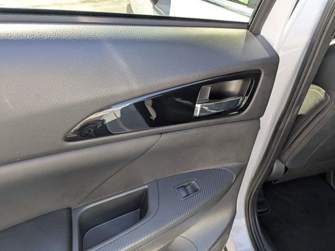 Used 2025 Mitsubishi Eclipse Cross SE image 29