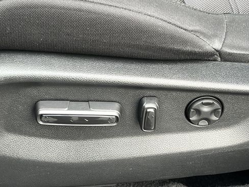 Certified 2020 Honda CR-V EX image 17