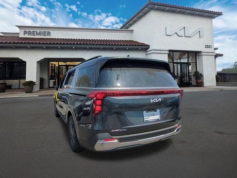 New 2026 Kia Carnival SX image 9