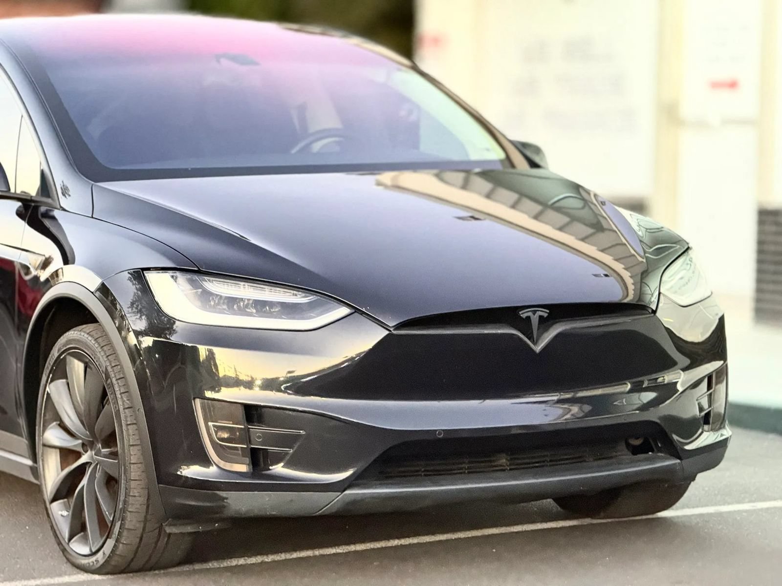 Used 2016 Tesla Model X Performance AWD/4WD image 7