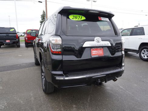 Used 2021 Toyota 4Runner Limited image 10