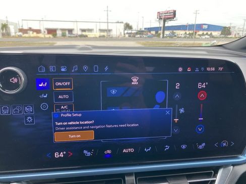 Used 2024 Chevrolet Equinox EV LT image 23