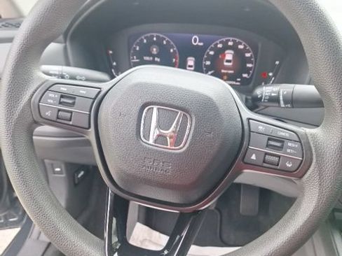 Used 2023 Honda Accord EX image 14