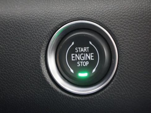 Used 2024 GMC Acadia Denali AWD/4WD image 16