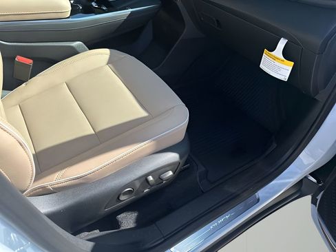 New 2026 Buick Enclave Preferred w/ Power Package image 16