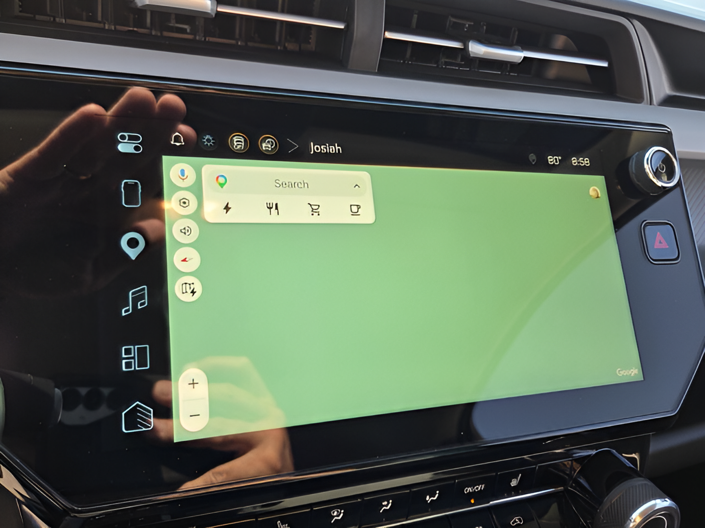 Certified 2027 Chevrolet Bolt LT w/ Comfort Package FWD image 21