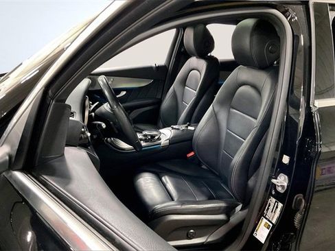 Used 2019 Mercedes-Benz GLC 300 4MATIC Coupe image 25