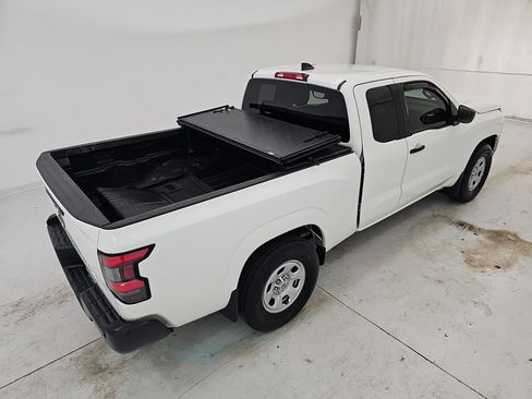 Used 2024 Nissan Frontier S RWD image 37