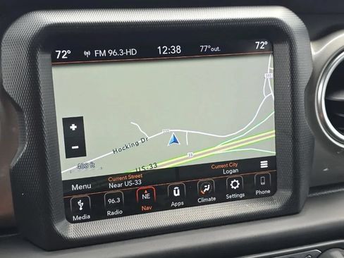 Used 2019 Jeep Wrangler Unlimited Sahara w/ Uconnect 4C Nav & Sound Group AWD/4WD image 24