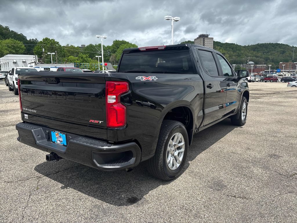 Used 2026 Chevrolet Silverado 1500 RST AWD/4WD image 5