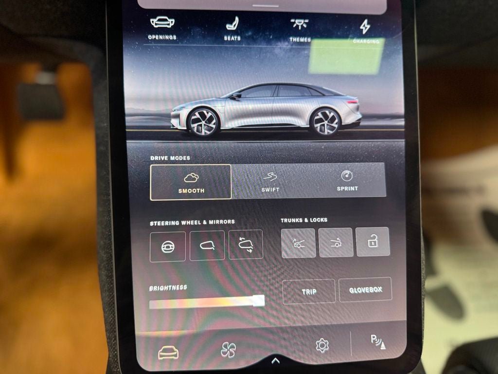 Used 2024 Lucid Air Touring AWD/4WD image 32