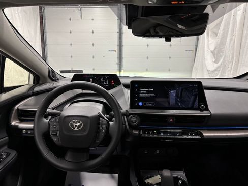 Used 2024 Toyota Prius Limited w/ Limited Premium Package FWD image 16