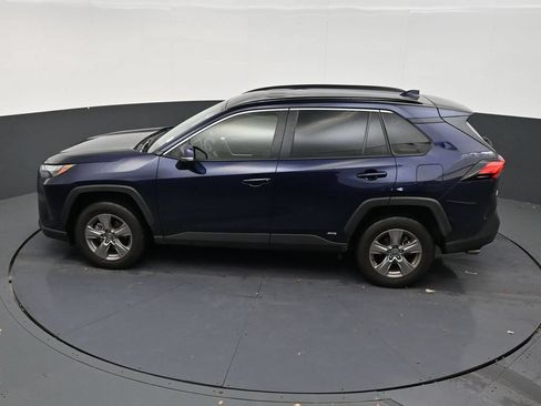 Used 2025 Toyota RAV4 XLE AWD/4WD image 13