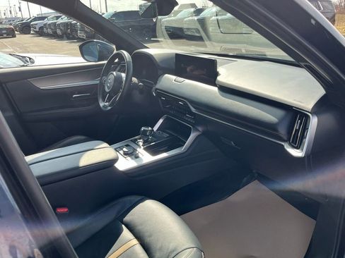 Used 2024 MAZDA CX-90 Plug-In Hybrid w/ Premium Plus image 23