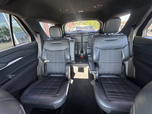 Used 2026 Ford Explorer ST-Line AWD/4WD image 11