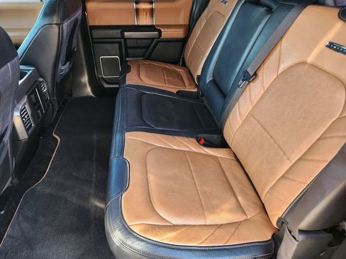 Used 2016 Ford F150 Limited image 14