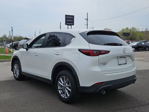 Used 2023 MAZDA CX-5 AWD 2.5 S w/ Select Package image 4