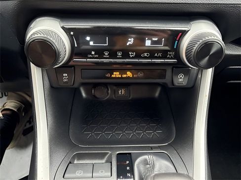 Used 2023 Toyota RAV4 LE image 16