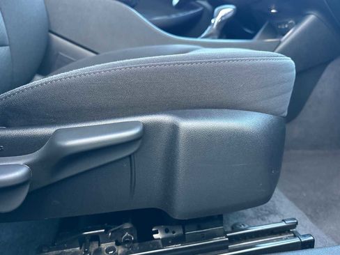 Used 2023 Chevrolet Malibu LT image 22