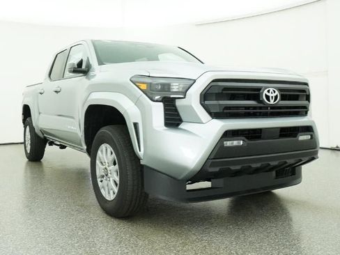 New 2026 Toyota Tacoma SR5 RWD image 30