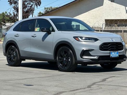 New 2026 Honda HR-V Sport image 2