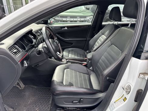Used 2016 Volkswagen Jetta GLI SEL FWD image 13