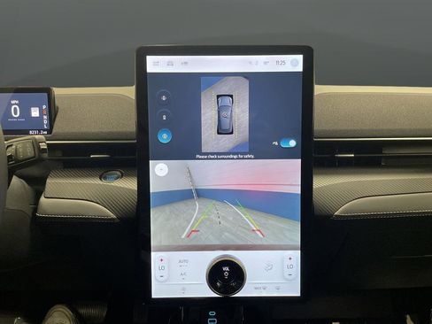 Used 2024 Ford Mustang Mach-E Select image 9