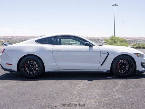 Used 2018 Ford Mustang Shelby GT350 w/ Electronics Package RWD image 7
