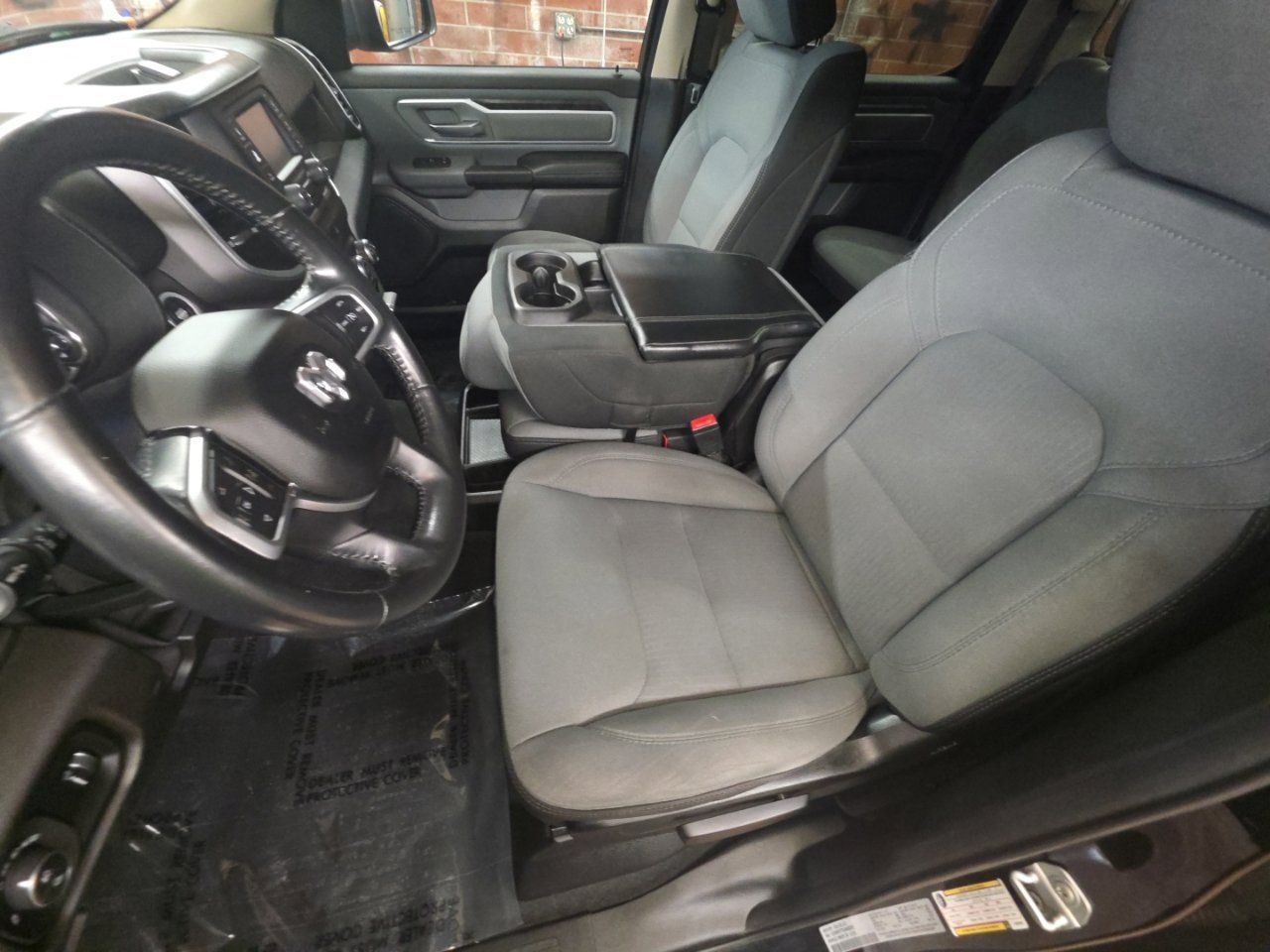 Used 2020 RAM 1500 Big Horn RWD image 14