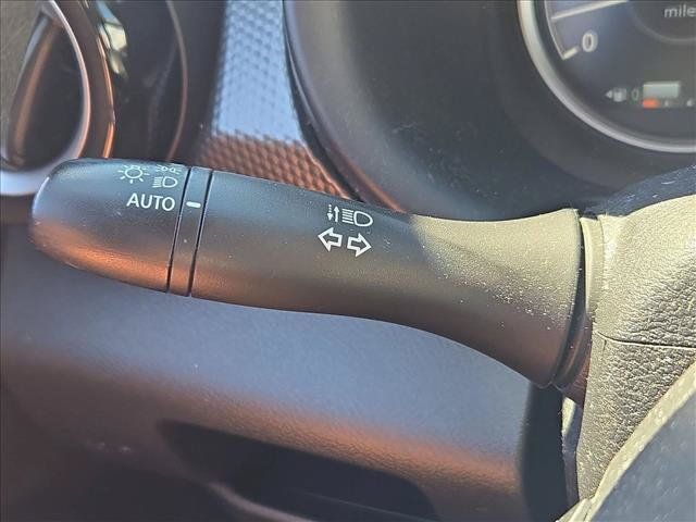 Used 2020 Nissan Kicks SV FWD image 14