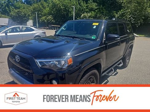 Used 2019 Toyota 4Runner TRD Off-Road Premium AWD/4WD image 1