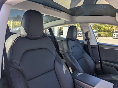 Used 2024 Tesla Model 3 Long Range AWD/4WD image 12