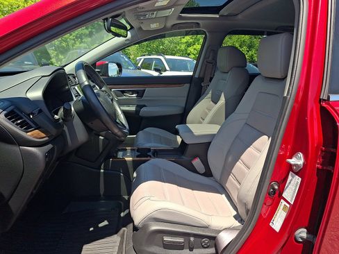 Used 2022 Honda CR-V Touring image 13