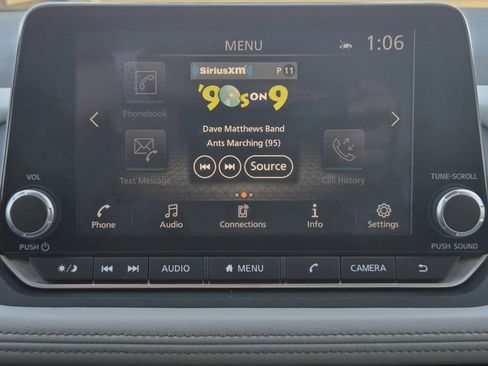 Used 2023 Nissan Rogue SV AWD/4WD image 18