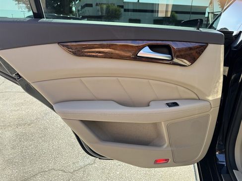 Used 2014 Mercedes-Benz CLS 550 image 21