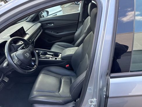 Used 2023 Honda Accord Sport image 12