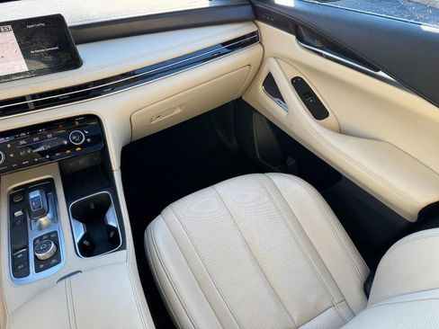 Used 2023 INFINITI QX60 Sensory w/ Vision Package image 15