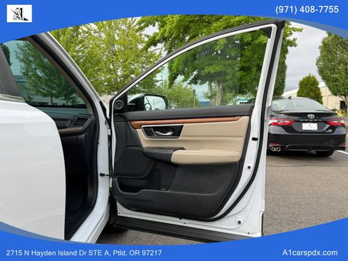 Used 2022 Honda CR-V Touring image 17