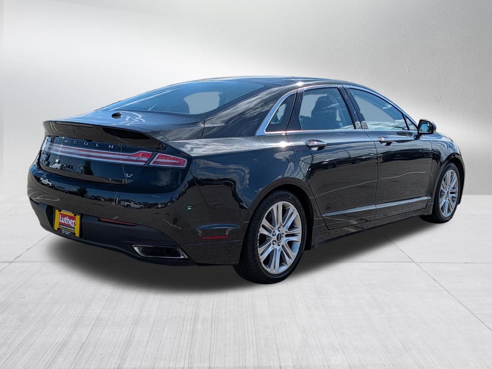 Used 2015 Lincoln MKZ w/ Equipment Group 101A Select FWD image 7
