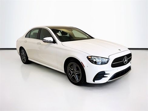 Certified 2023 Mercedes-Benz E 350 4MATIC Sedan w/ Premium Package image 3