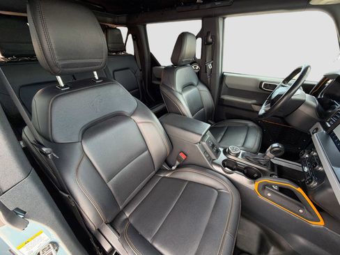 Used 2021 Ford Bronco Badlands image 13