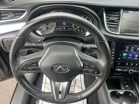 Used 2019 INFINITI QX50 Essential w/ Premium Heat Package image 14