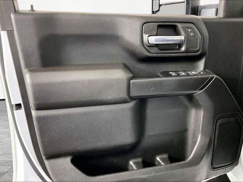 Used 2023 Chevrolet Silverado 2500 Custom w/ Custom Convenience Package AWD/4WD image 19