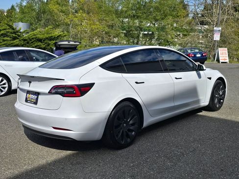 Used 2021 Tesla Model 3 Standard Range Plus RWD image 8