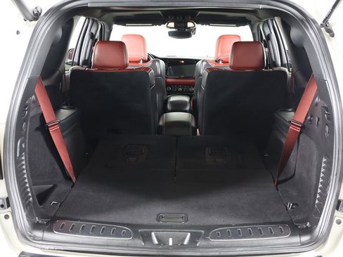 Used 2023 Dodge Durango SRT image 25