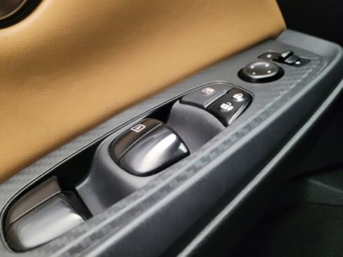 Used 2022 Nissan Sentra SV w/ SV Premium Package FWD image 27