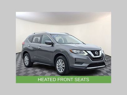 Used 2017 Nissan Rogue SV