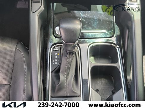 Used 2022 Kia Telluride S FWD image 19
