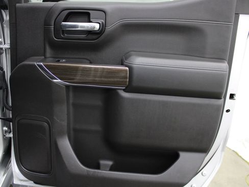 Used 2019 Chevrolet Silverado 1500 RST AWD/4WD image 20